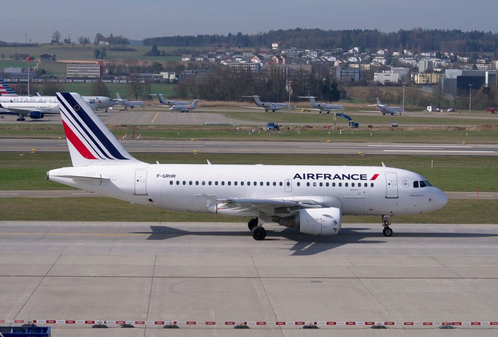 how to become a pilot in europe, air france