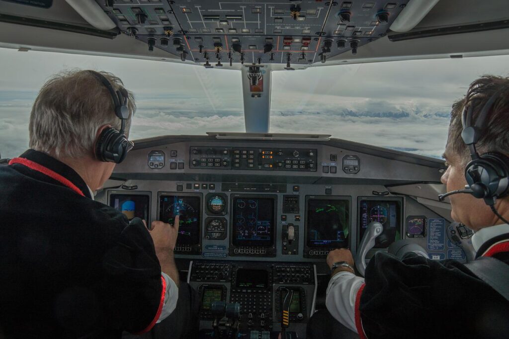 plane cockpit familiarization 