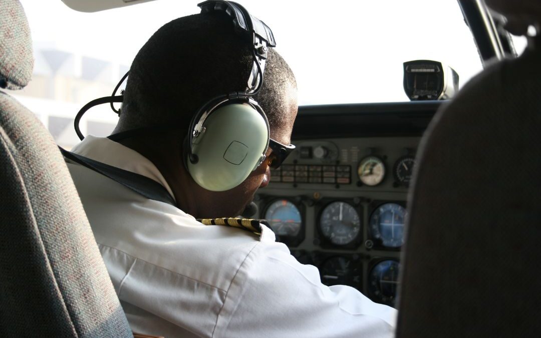 pilot, aviation radio failure 